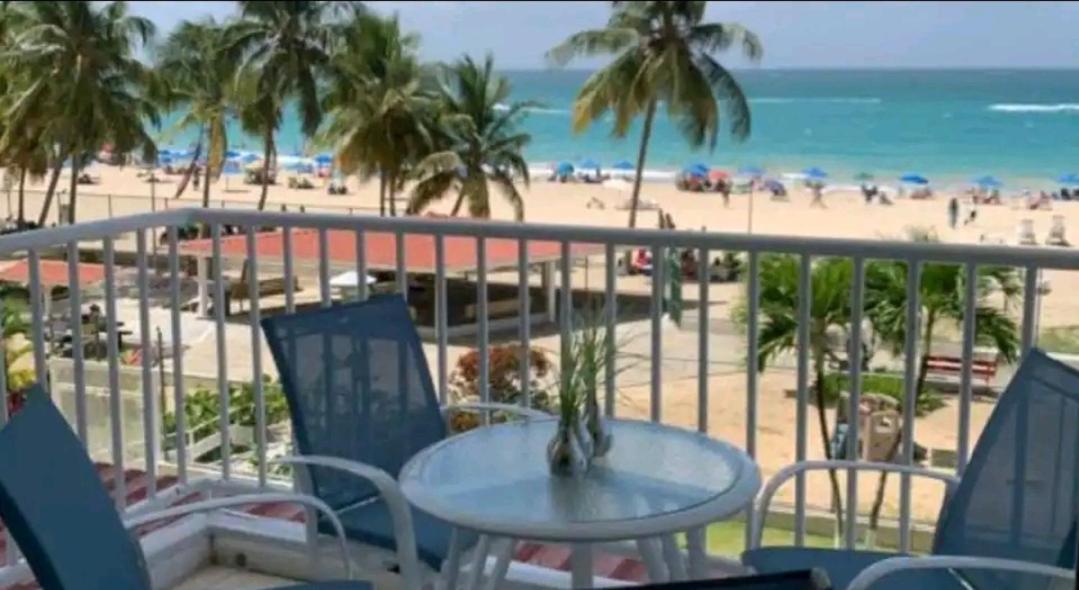 Beach Apartments At Marbella Del Caribe San Juan Kültér fotó